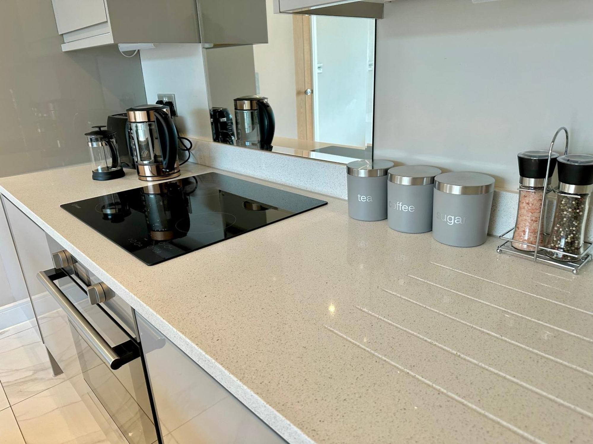 Superior Apartment In Cardiff City Centre 外观 照片